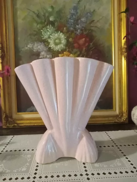 Vintage Brush McCoy Pottery Large 12" Pink Speckled Gladiolus Fan Vase #721
