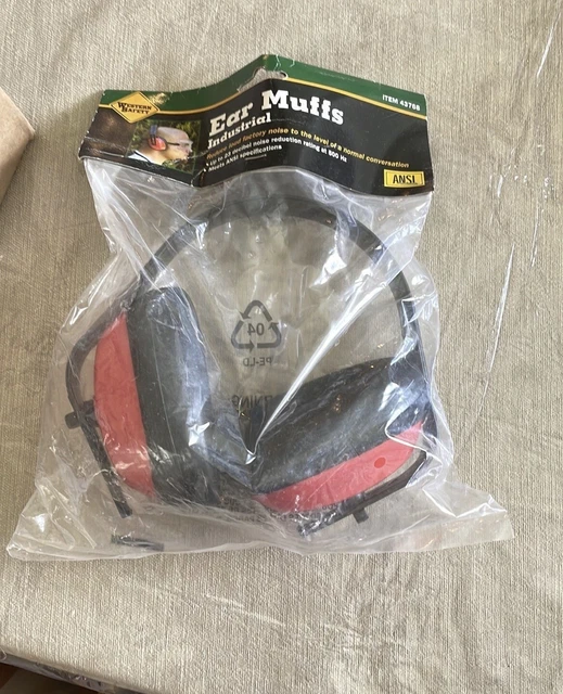 WESTERN SAFETY INDUSTRIAL Ear Muffs 23 dB Noise Reduction BRAND NEW