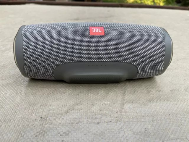 Haut-parleur sans fil portable JBL Charge 4 - Gris 3