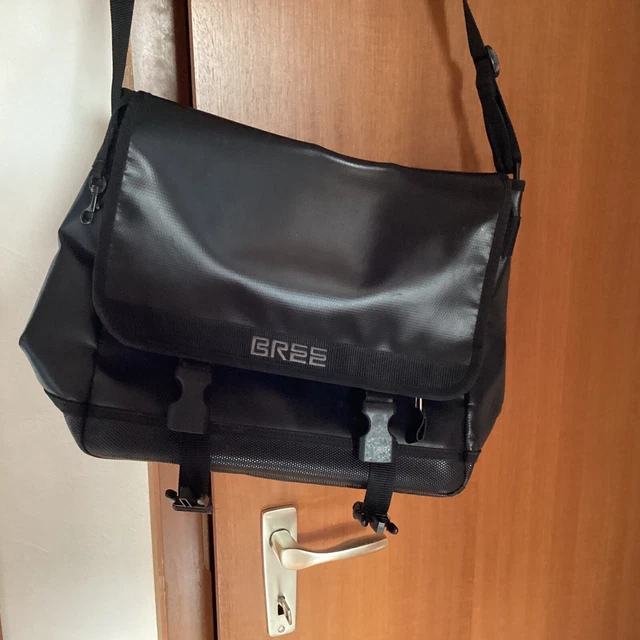 BREE Umhängetasche Original Schwarz