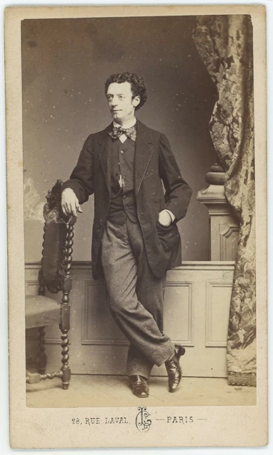 CDV CIRCA 1865. French actor FrançoisLouis Lesueur by Cremière in