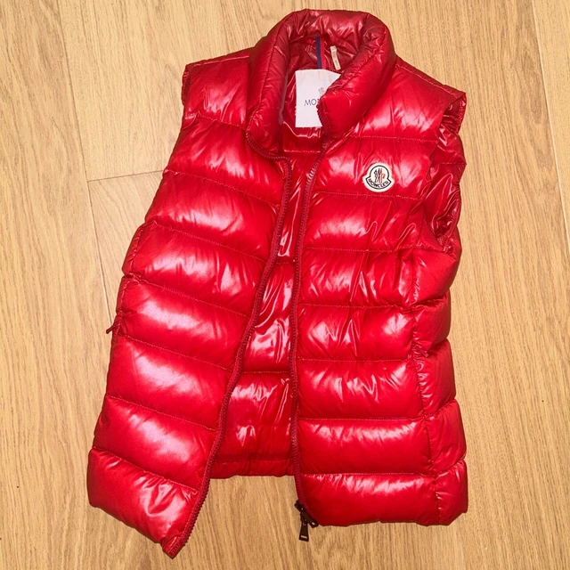 Red on sale moncler bodywarmer