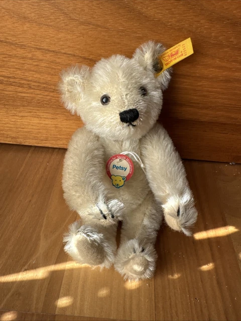 Steiff Teddybär PETSY caramel, 28 cm