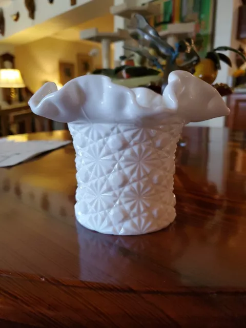 Vintage Fenton Milk Glass 4" Daisy Button Top Hat Ruffle Planter Vase