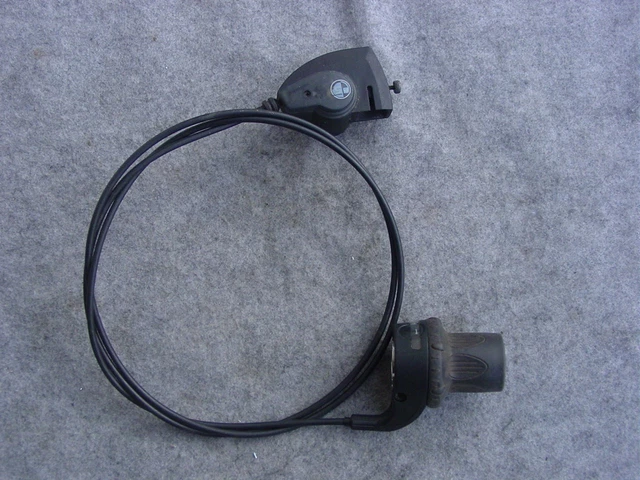 Vendo Set Maniglie Passeggero Kawasaki Z650RS Kawasaki A Vigevano - Foto 9