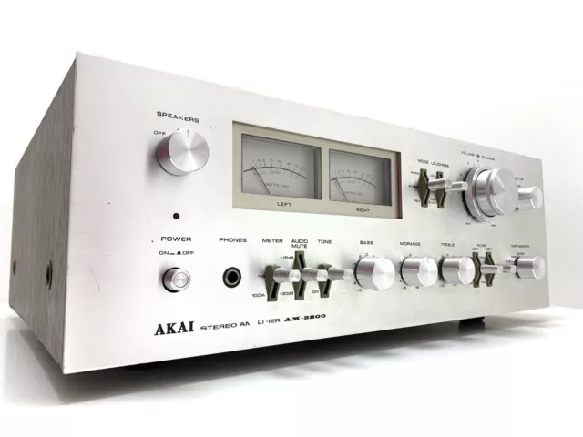 Akai AM-2800 Stereo Amplifier 160 Watts RMS Vintage 1976 Working 100% Good Look 2