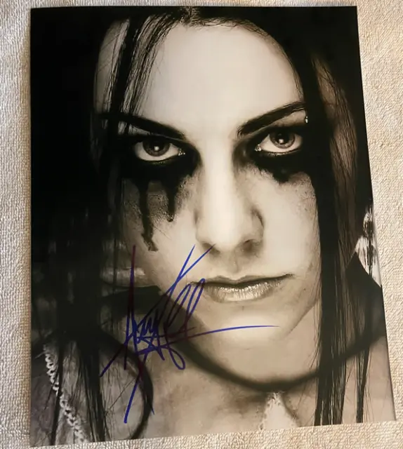 Amy Lee Signed Autographed 8X10 Photo Evanescence Beauty The Bitter Truth Auto