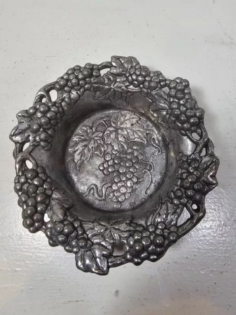 Vintage 1995 Arthur Court Metal Grape Vine 6.5" Bowl