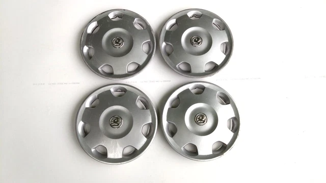Vauxhall Corsa 14" copricerchi/coprimozzi set x4 originali 90576876 GP C