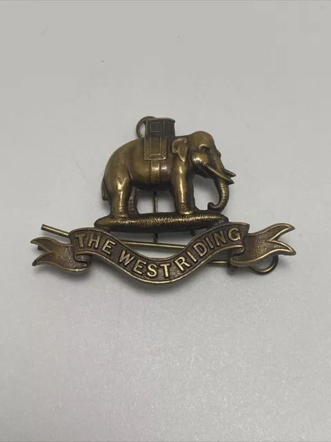 WW1 The West Riding Collar Badge