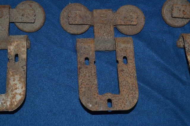 Lot Of 6 Vintage Double Wheel Barn Door Rollers Hardware Used Rusty 5