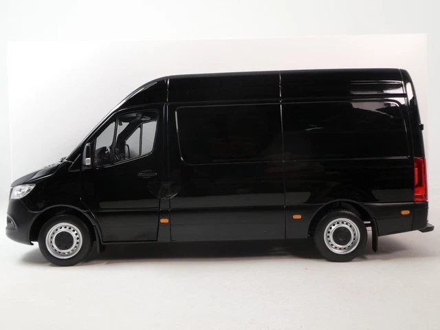 Norev 1/43 Mercedes 300d Landaulet Vatican 1960 - Noire - Occasion Boîte Rayée