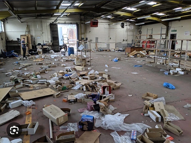 House Clearance Services,cleaning And Disposal Services.commercial And Domestic.