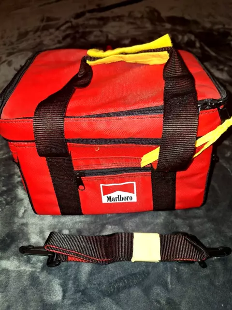 Vintage Marlboro Cigarette Logo Deluxe Insulated Lunch Box Bag 6 Packer Cooler