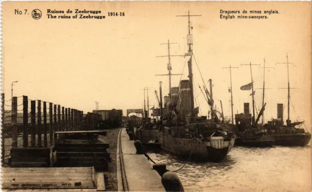 CPA Militaire, Ruines de Zeebrugge - Dragueurs de mines anglais (278354)