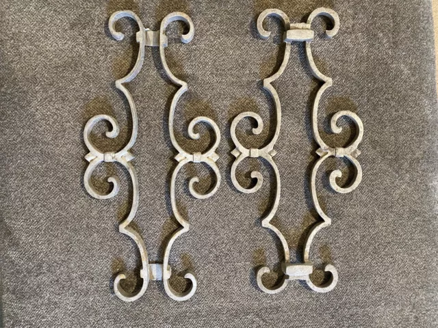 Set Of 2 Rustic Lightweight Metal Wall Hanging - Silver/white Finish - Stunning