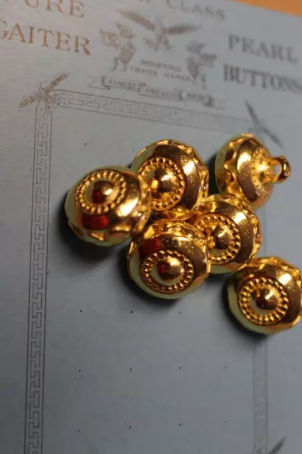 ANCIEN  BOUTON  Haute Couture doré