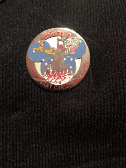 Wdw Disney World Mickeys Pluto Welcome To Very Merry Christmas Party Pin Rare