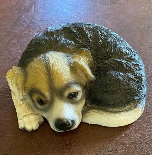 beagle dog figurine dolly light weight resin