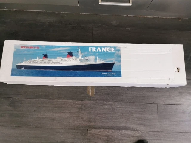 FRANCE - Maquette de Bateau Déjà Montée - Mistral Maquettes