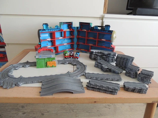 Circuit de train "Thomas et ses amis"