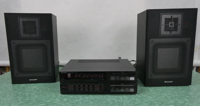 Sharp Stereo Receiver - SA 205 With Sharp speakers