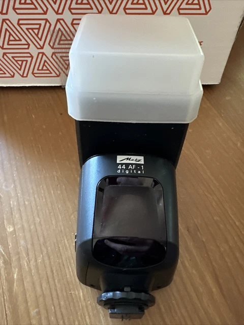 Metz Mecablitz 44 AF-1 Flash - Canon Mount