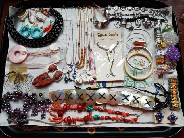 Lot De Bijoux Vintage,Fantaisie, N°34, Colliers,Bracelets,Bagues,Bo,Ceinture