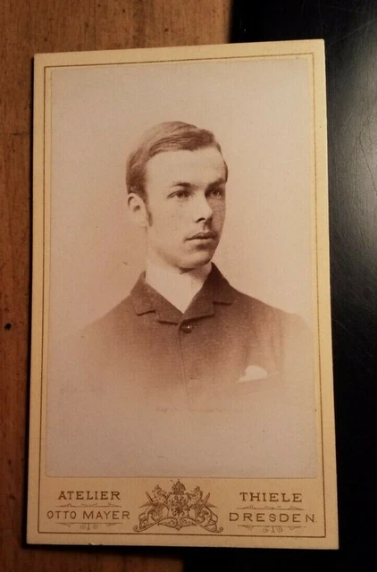 giovane uomo - ritratto / CDV atelier Thiele - Otto Mayer Dresda