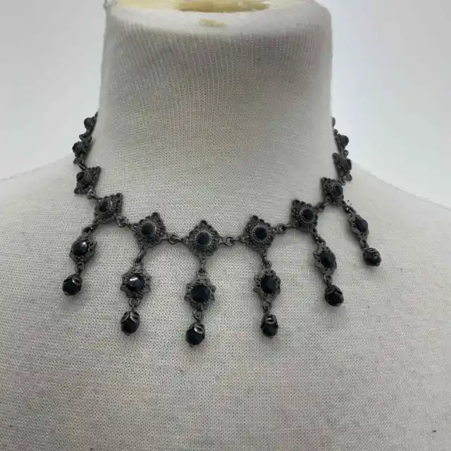 Beautiful Silver Tone Black Stone Chain Choker Necklace Gothic Statement