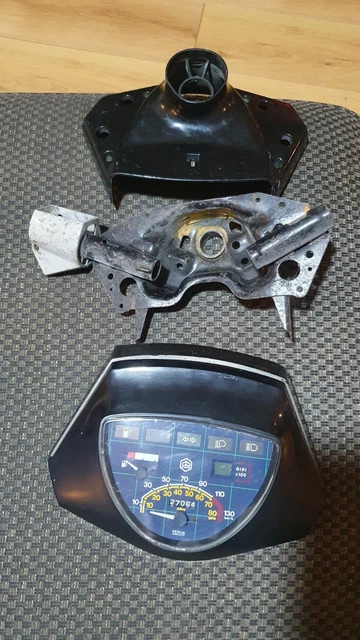 VESPA T5 MK1 Speedo And Headset PicClick UK