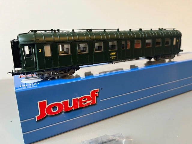 SNCF VOITURE 2ÈME classe B10j - Y24 bande verte EUROPOLITRAINS WEISS