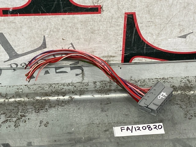 T1N 2001-2006 Genuine Mercedes Transmission 13-Pin Connector Adapter T1N 2001-2006 Genuine Mercedes Transmission 13-Pin Connector Adapter