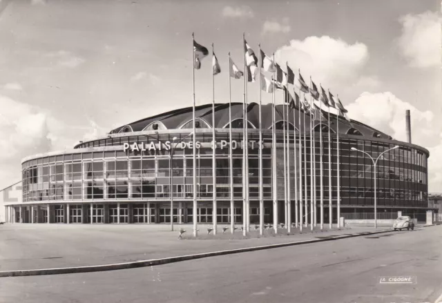 CPA. CARTE POSTALE. LYON LE PALAIS DES SPORTS . 1965 . Très bon état.