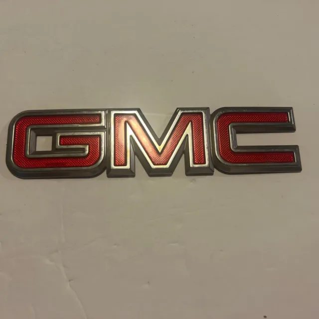 GMC Rear Trunk Tailgate Emblem Badge Name Nameplate Red Chrome OEM 15029627