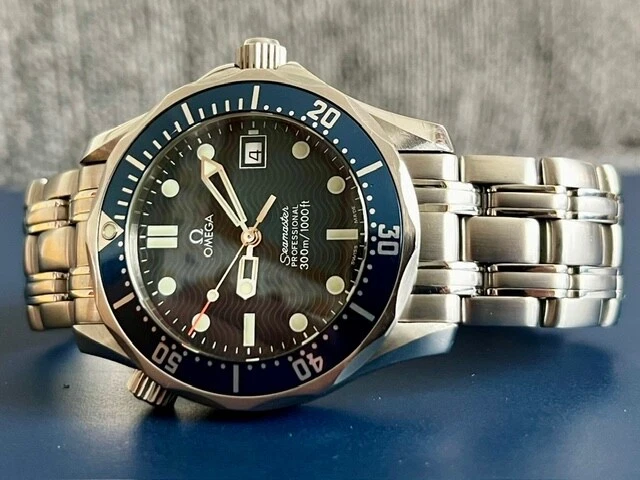 Omega seamaster clearance diver 300m midsize