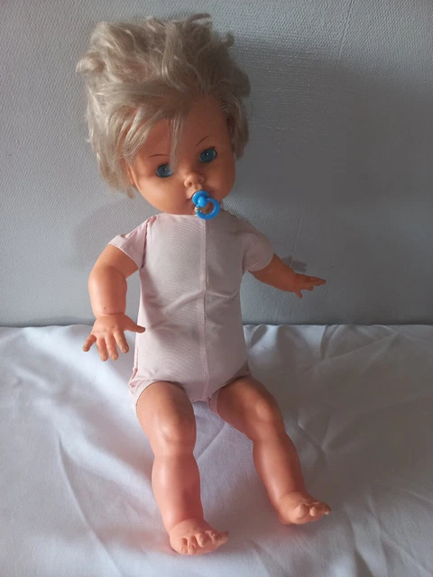 Poupée Bella  60 cm ancienne modèle