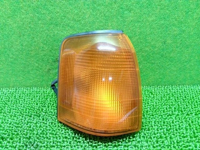 TOYOTA Comfort 1996 Luce marcatore laterale destro 8151043020 [usato] [PA55167276]