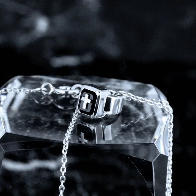 Eminem Necklace FOR SALE! - PicClick Eminem Necklace FOR SALE! - PicClick