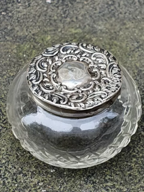 Antique Victorian Sterling Silver Lid London 1904 Crystal Glass Base Jar Box