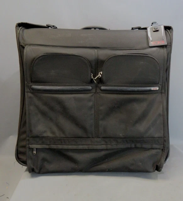 TUMI LARGE GARMENT BAG 2 WHEELS SUIT CASE BLACK 22032D4  # SC 140 pre