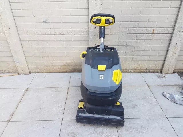 Karcher BR45/22C Floor Scrubber / Drier -  Please Read