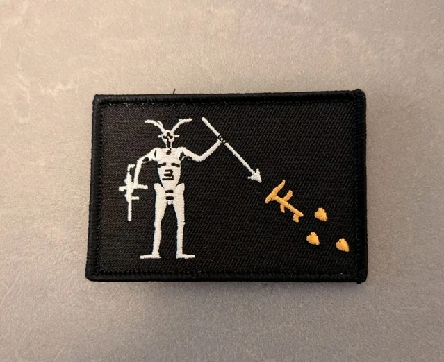 FOG FORWARD OBSERVATIONS Group Blackbeard yellow SMALL Patch