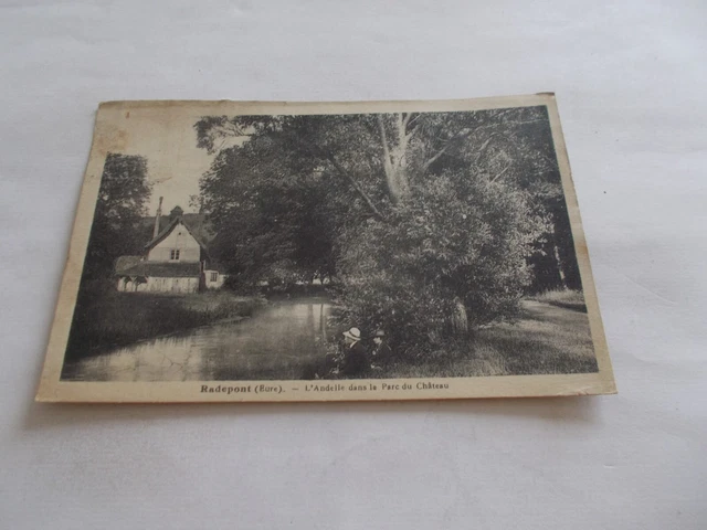 Cpa 27  Radepont  Eure L Andelle Dans Le Parc Du Chateau  Animees