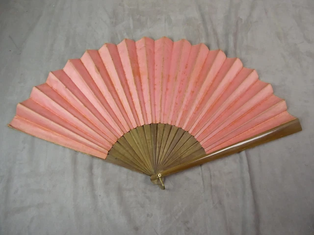 Large antique FAN, painted decor, wooden branches. 2