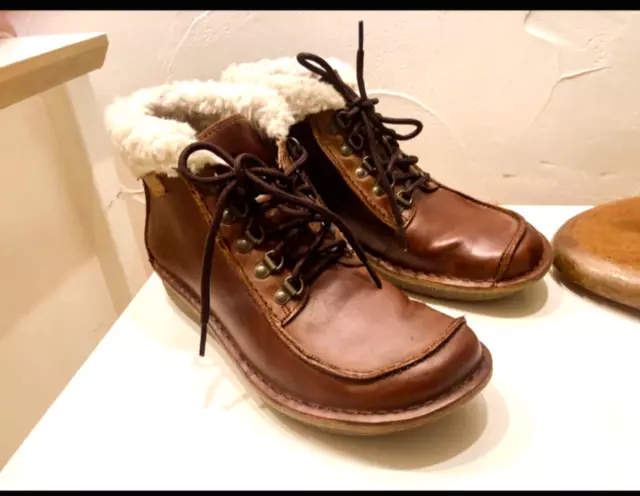 Clarks funny deals girl ankle boots