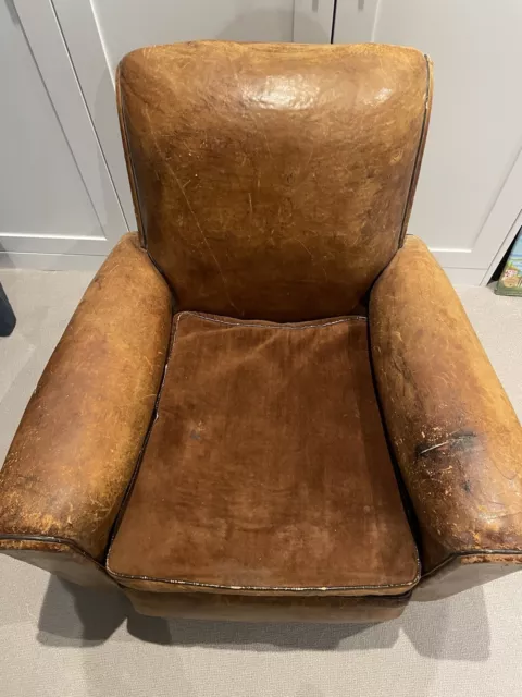 genuine club chair Early 20th Century 2