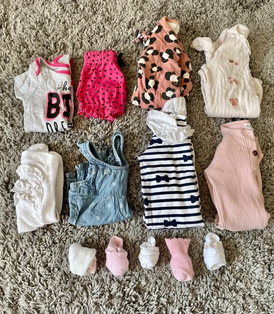 Bundle of Baby Girl Clothes 0-3 months