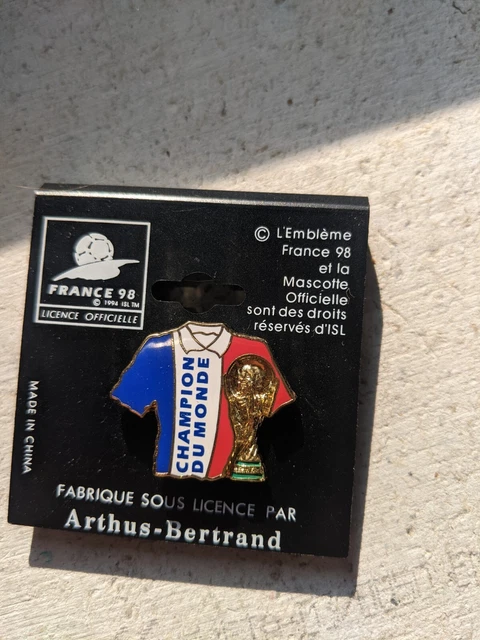 Pin's France 98 – Footix La Mascotte – Arthus Bertrand – Coupe Du Monde Football