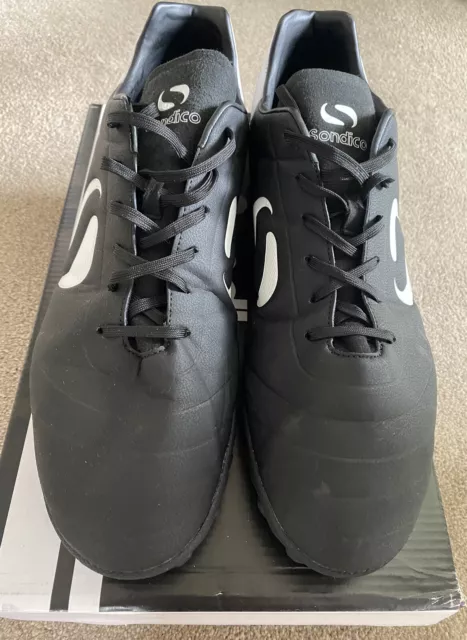 Mens size deals 14 football boots